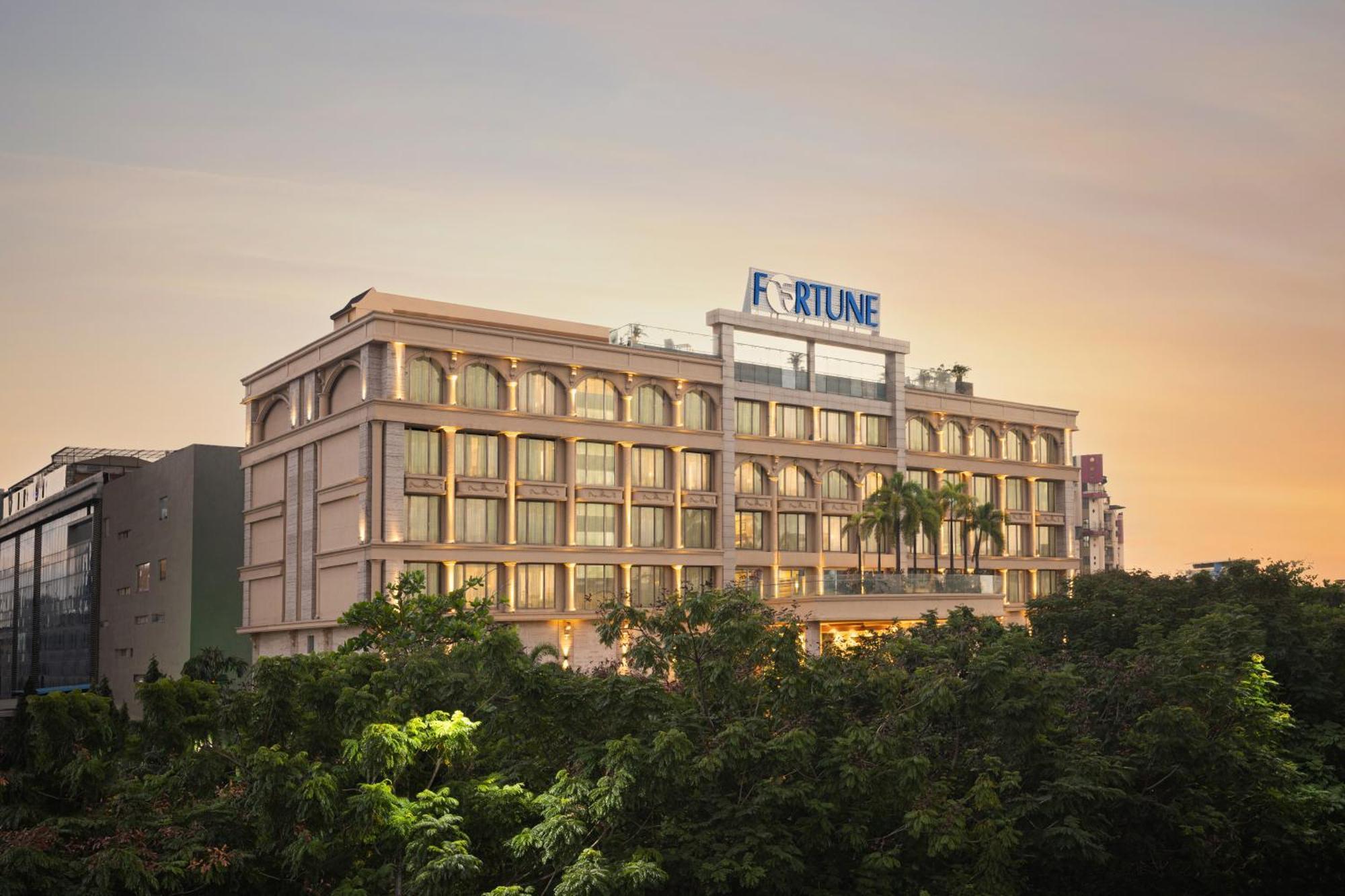 Fortune Select Exotica, Navi Mumbai - Member Itc Hotels' Group Exterior foto
